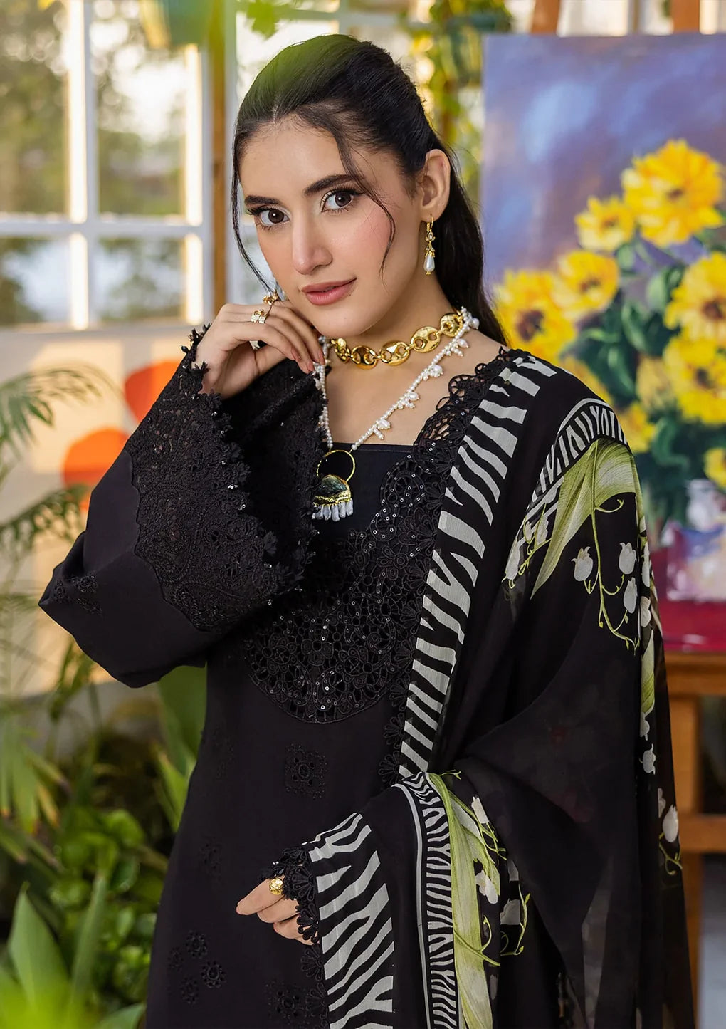 Pakistani Elaf Chikankari Embroidered Lawn Unstitched Three Piece - Queen of Dusk