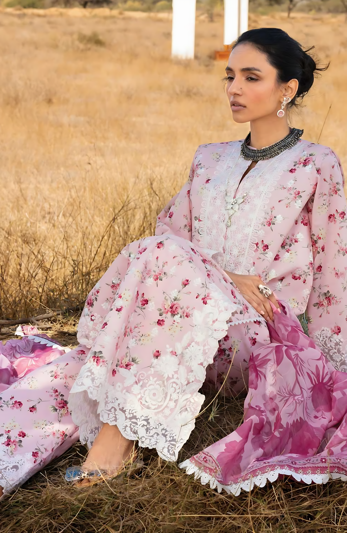 Pakistani Zainab Chottani Embroidered Jacquard Unstitched Three Piece - Soft Pink