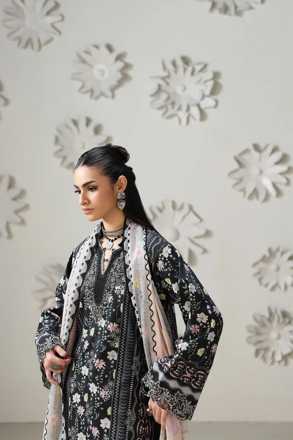 Pakistani Digital Printed & Embroidered Lawn Unstitched Three Piece - Cinder
