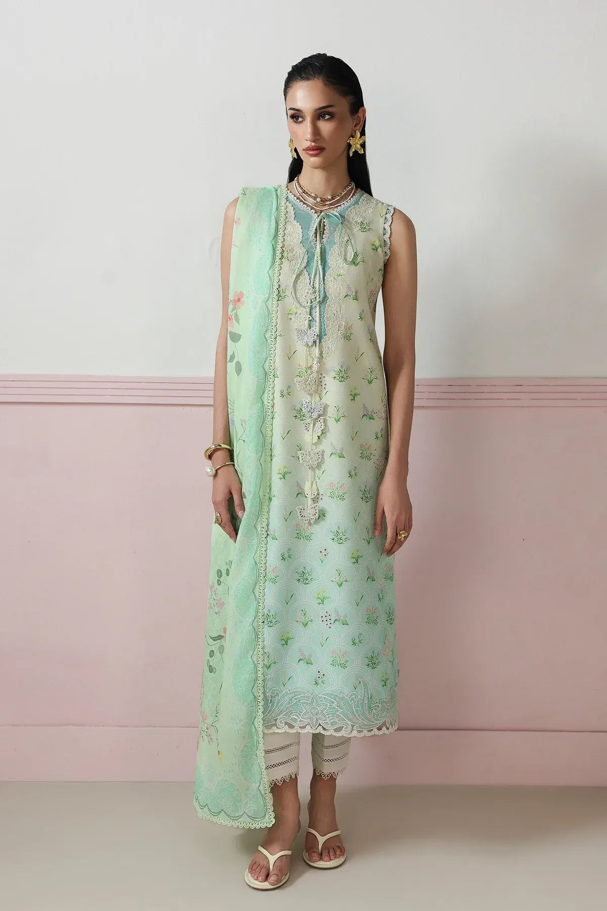 Pakistani Digital Printed & Embroidered Lawn Unstitched Three Piece - Heathered Grey