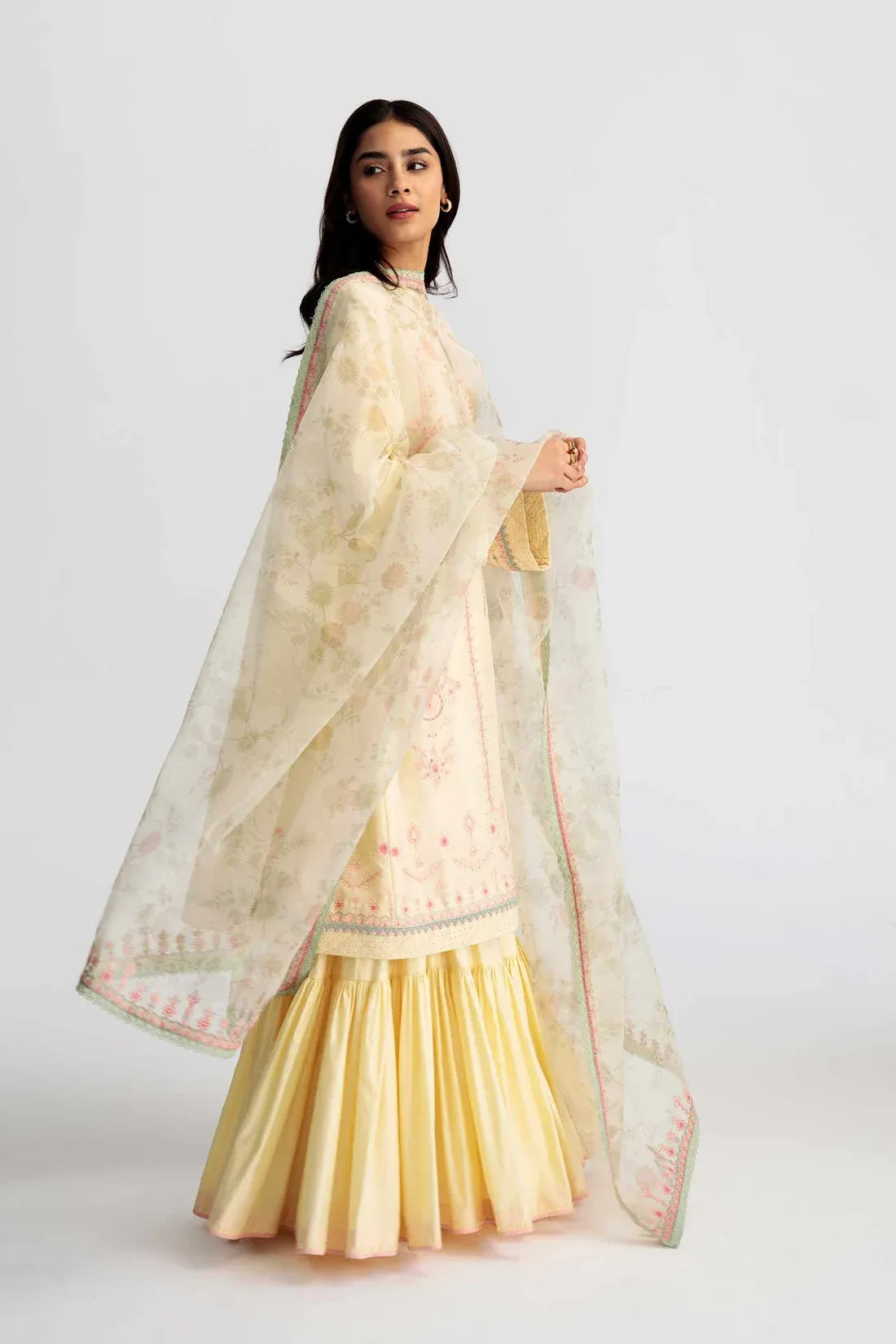 Pakistani Embroidered Self Jacquard Unstitched Suit With Printed Organza Dupatta