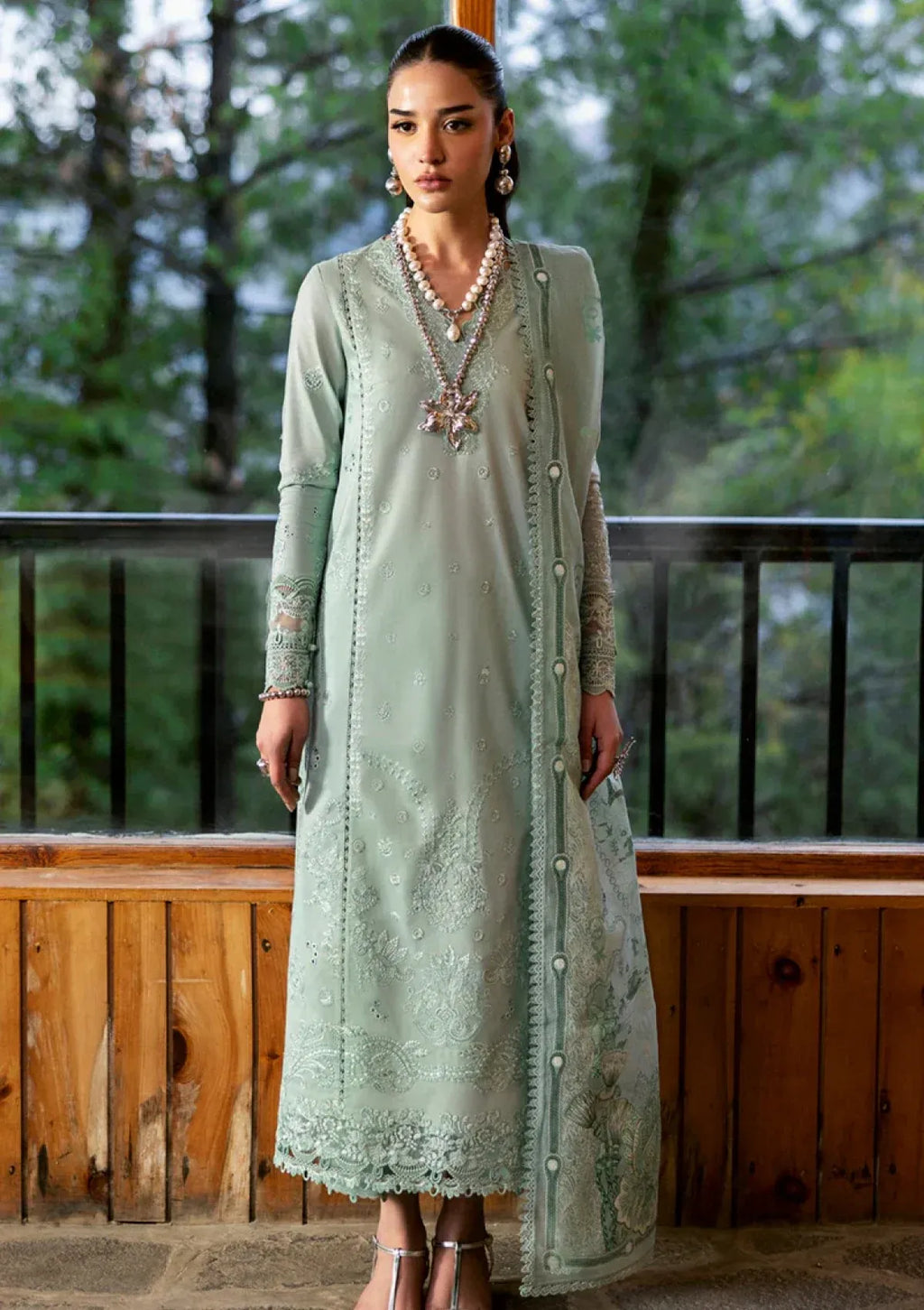 Pakistani Qalamkar Chikankari Embroidered Lawn Unstitched Three Piece