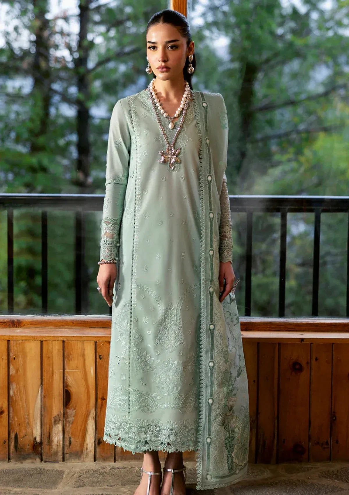 Pakistani Qalamkar Chikankari Embroidered Lawn Unstitched Three Piece