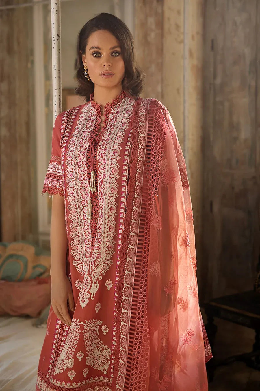 Pakistani Sobia Nazir Summer Lawn Unstitched Suit
