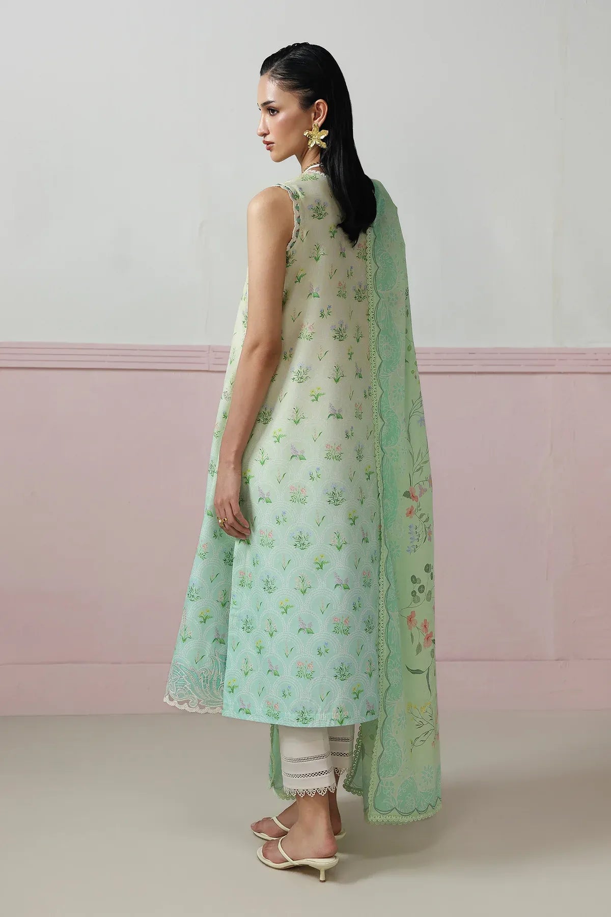 Pakistani Digital Printed & Embroidered Lawn Unstitched Three Piece - Heathered Grey
