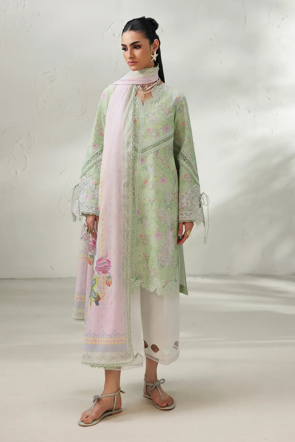 Pakistani Digital Printed & Embroidered Lawn Unstitched Three Piece - Eagle