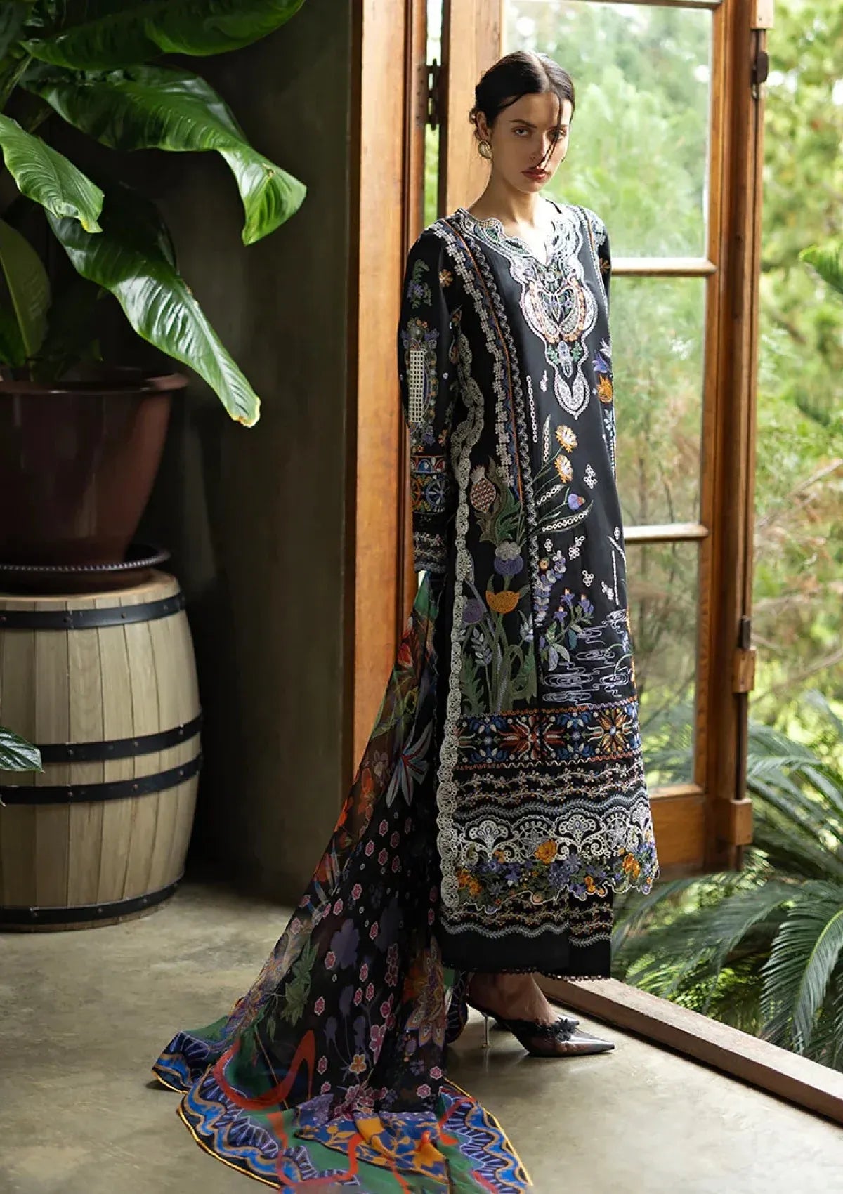 Pakistani Eastern Lawn Three Piece Suit - Black