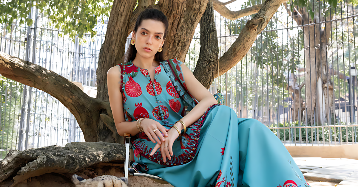 Pakistani M.Print by Maria B Lawn Unstitched Three Piece - Hippie Blue