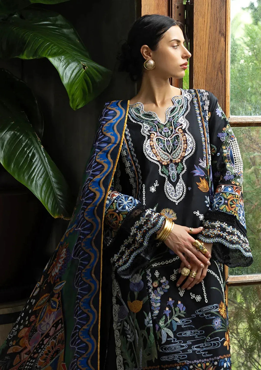 Pakistani Eastern Lawn Three Piece Suit - Black