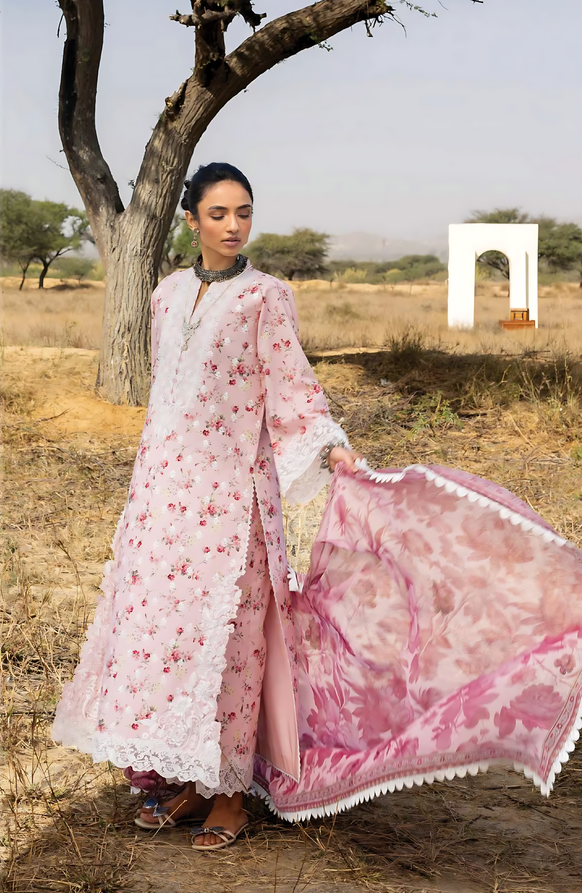 Pakistani Zainab Chottani Embroidered Jacquard Unstitched Three Piece - Soft Pink