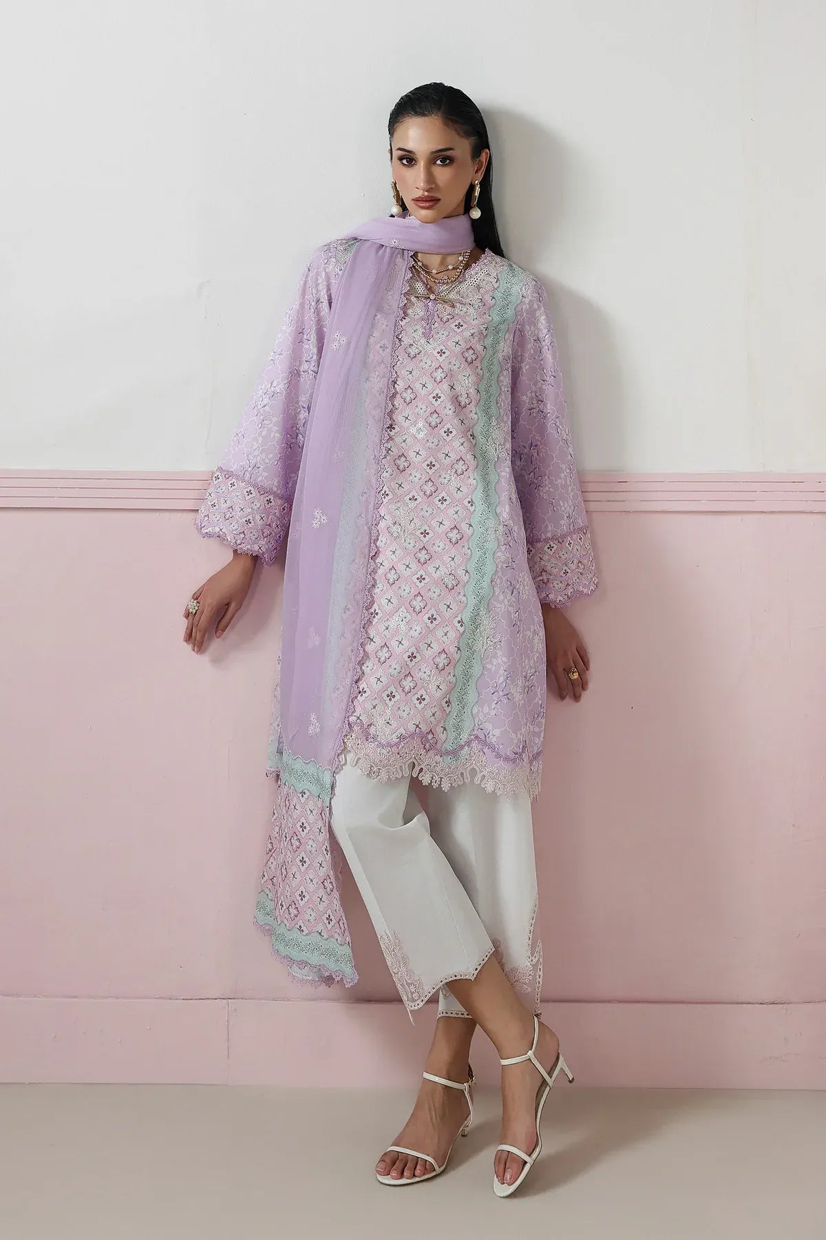 Pakistani Digital Printed & Embroidered Lawn Unstitched Three Piece - Pastel Purple
