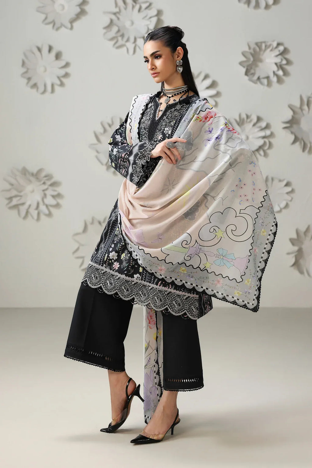 Pakistani Digital Printed & Embroidered Lawn Unstitched Three Piece - Cinder