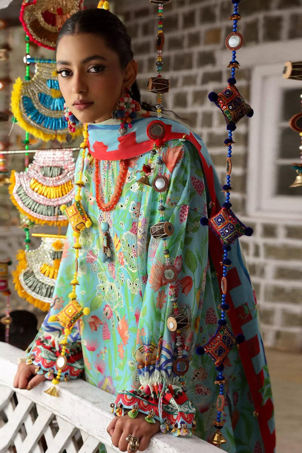 Pakistani Zaha Unstitched Lawn Zarah Three Piece