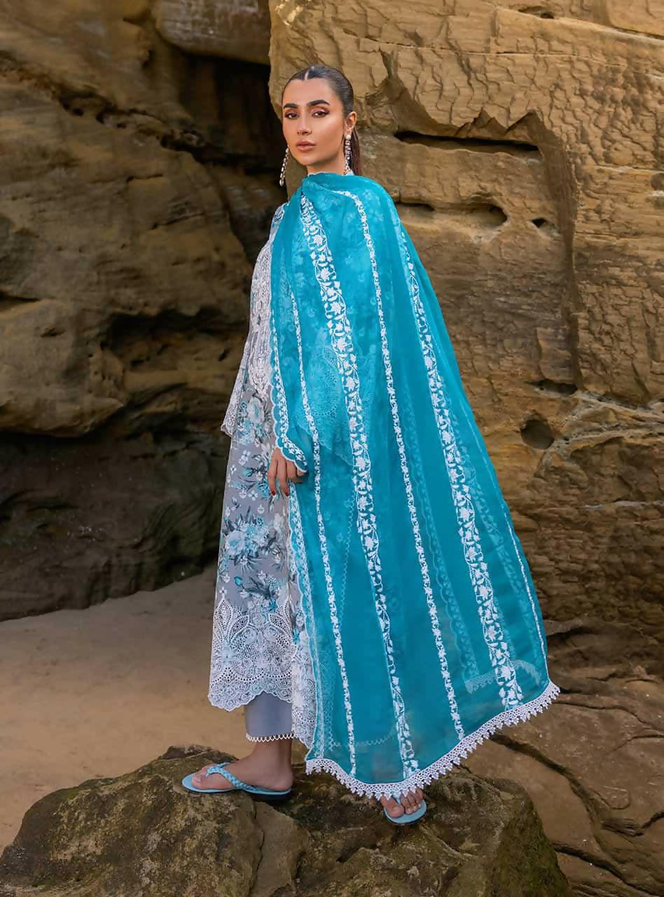 Pakistani Zainab Unstitched Geyser Three Piece