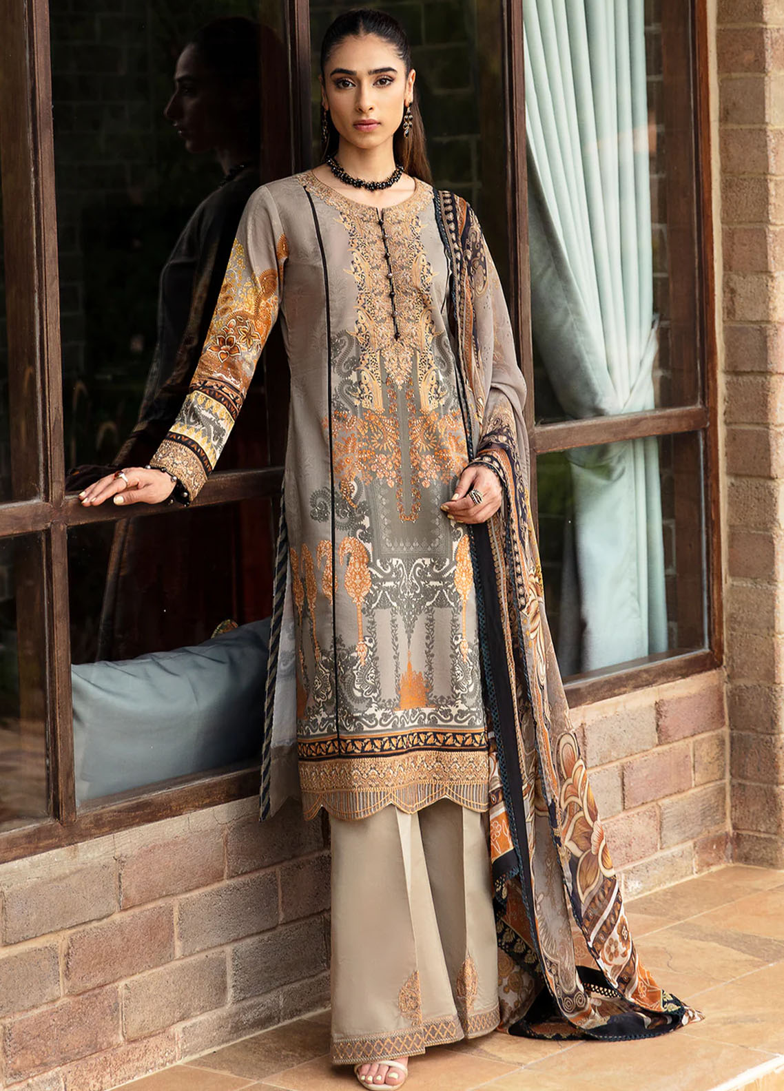 Pakistani Gulaal Embroidered Luxury Lawn Unstitched Three Piece - Amirat